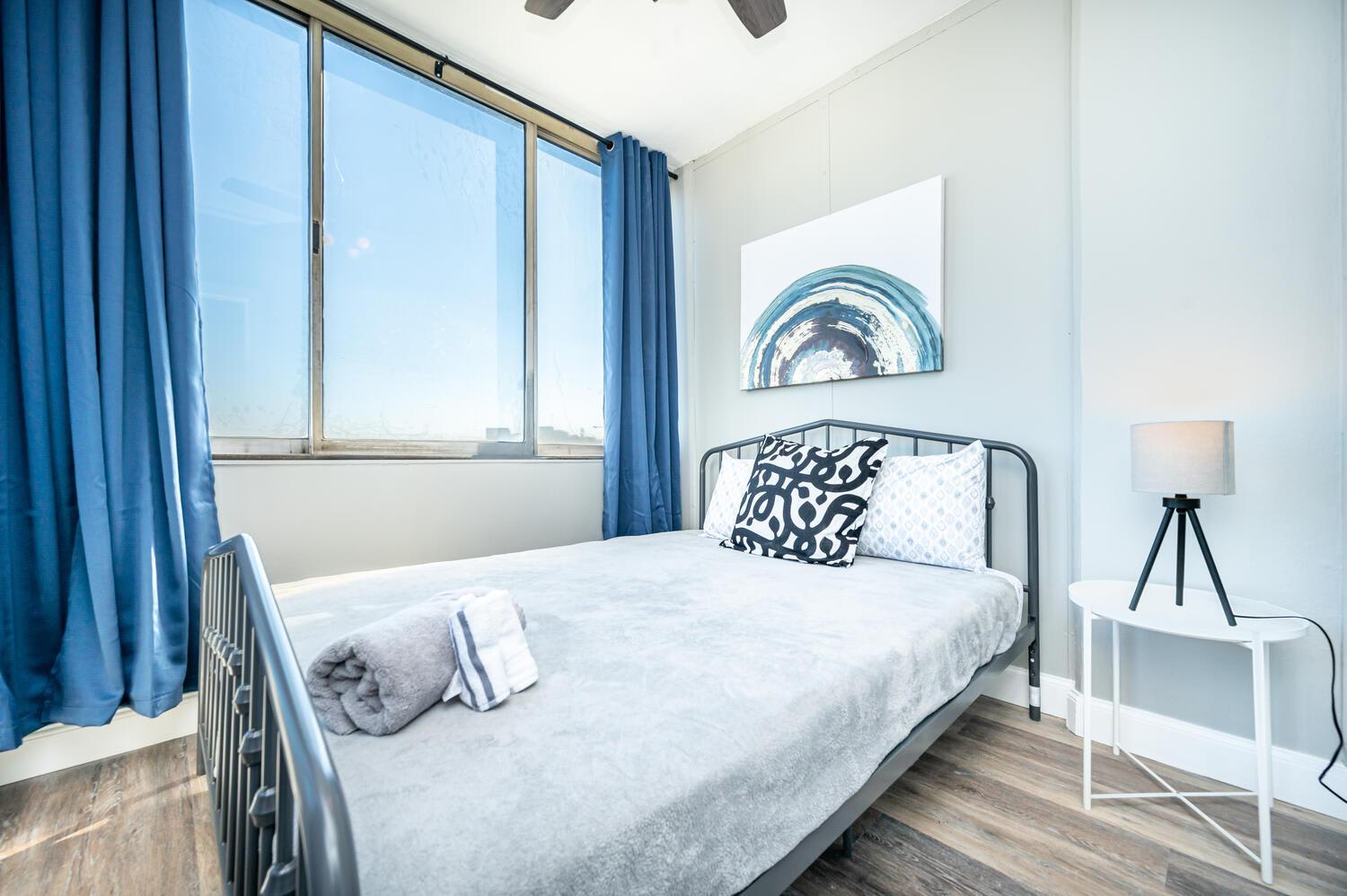 Downtown! High Rise! Onsite Parking Lm1903 * Atlanta