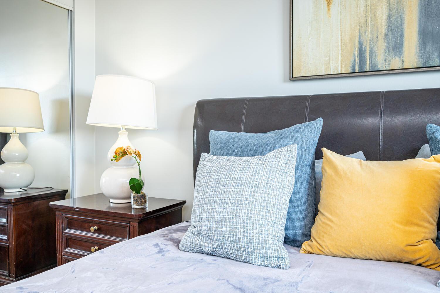 Holiday home Downtown! High Rise! Onsite Parking Lm1903