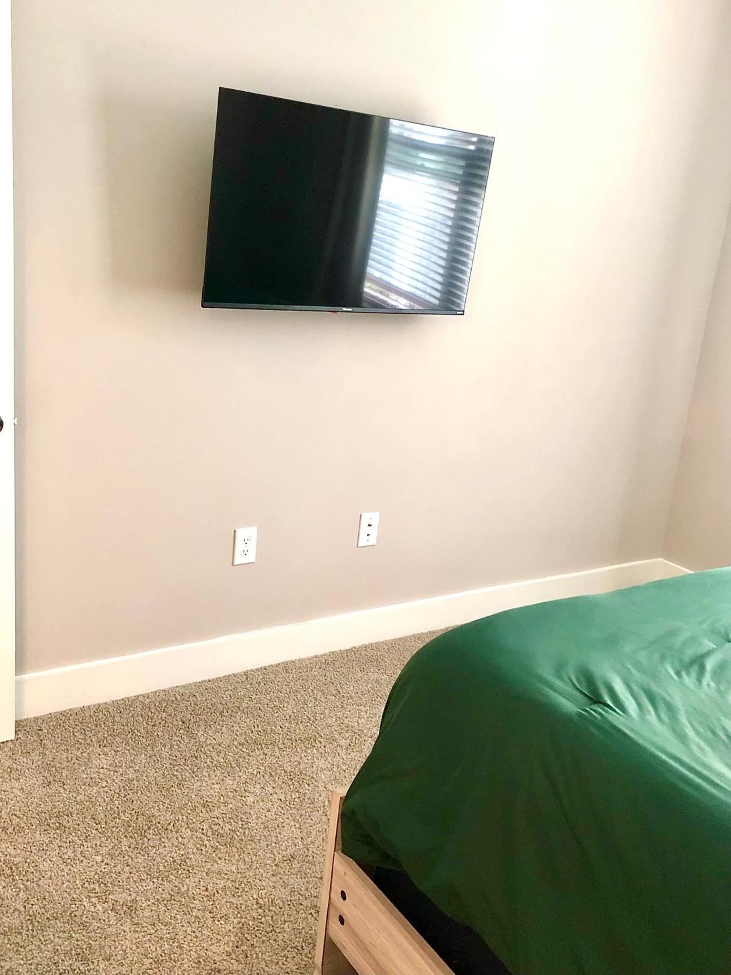 Apartment Yjky Llc *