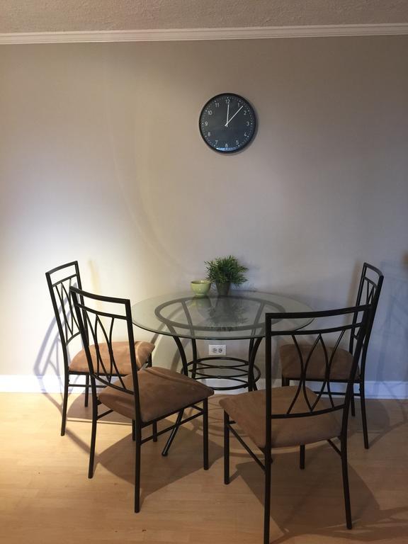 Apartment Downtown Big 1 Bedroom #20i *