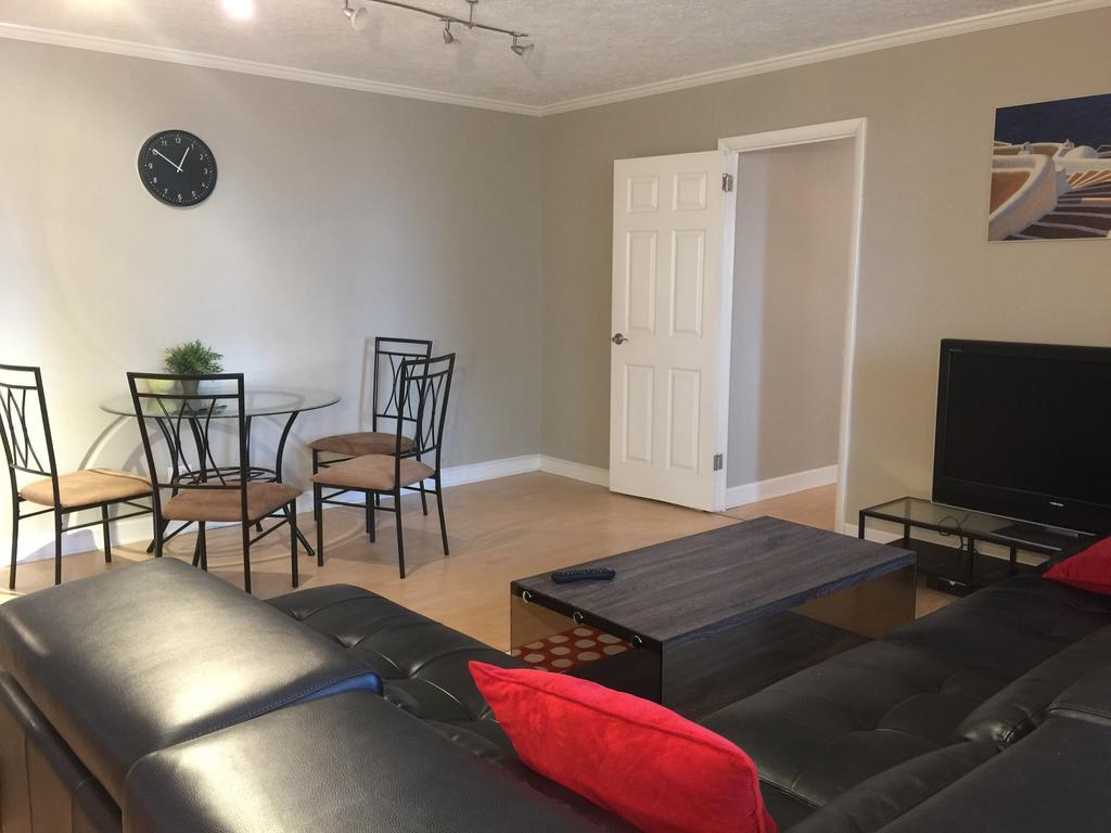 Apartment Downtown Big 1 Bedroom #20i