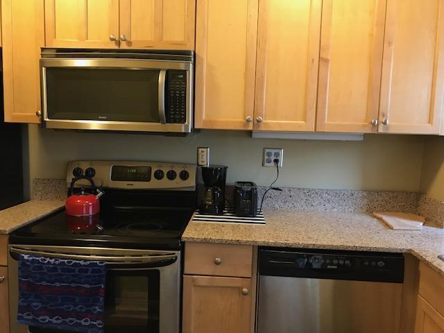 Simple Beauty Downtown Sleeps 4 *