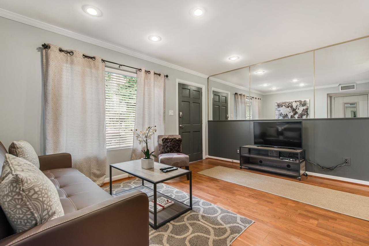 The Midtown Location By Piedmont Park Apartment *