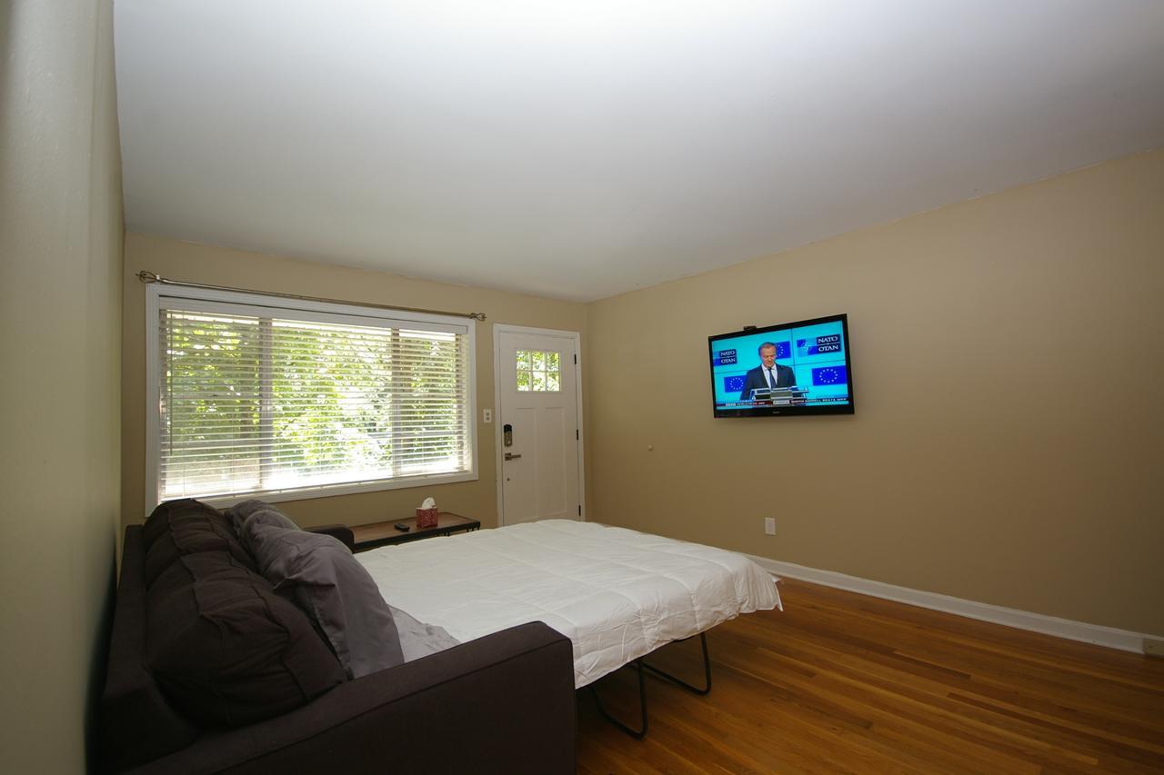 1274 Woodland Ave Holiday home
