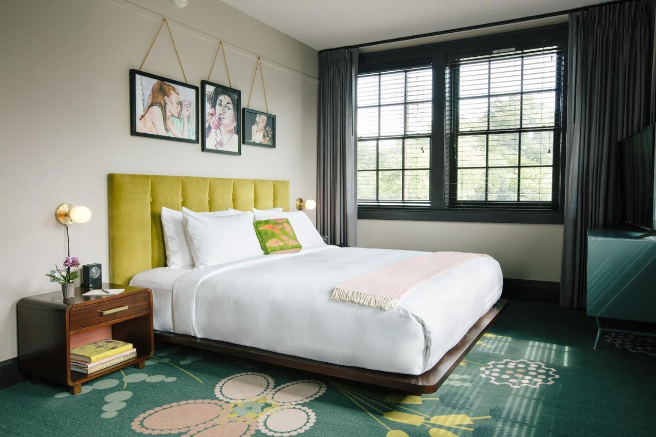 Hotel Clermont Atlanta, By Oliver