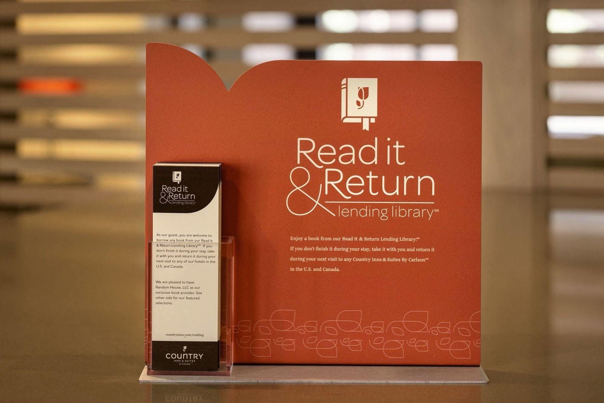Country & By Radisson, Atlanta Airport North, Ga