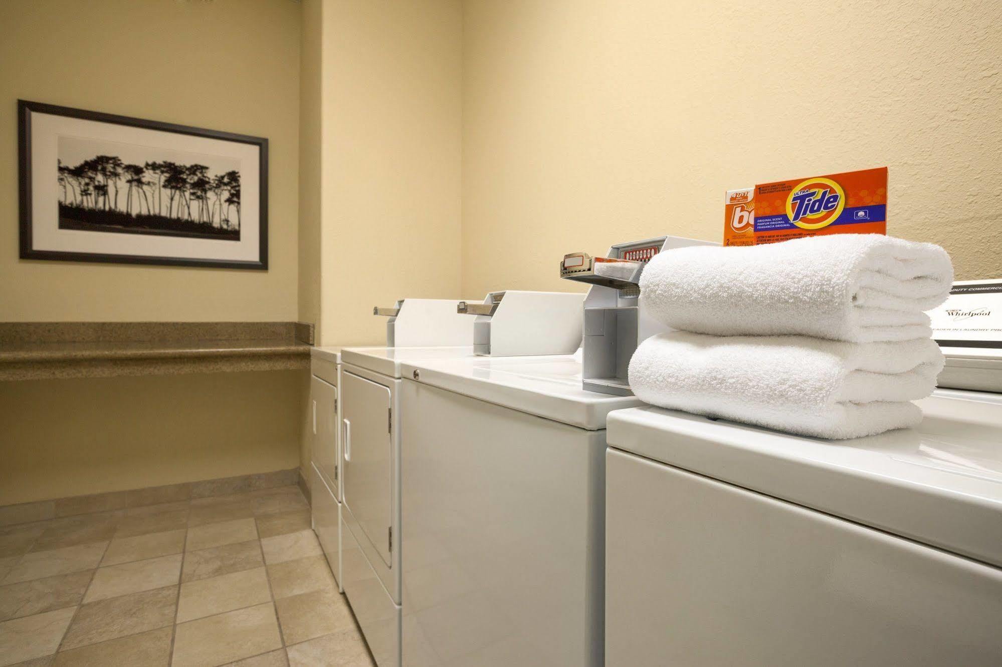 Country & By Radisson, Atlanta Airport North, Ga Hotel 3*