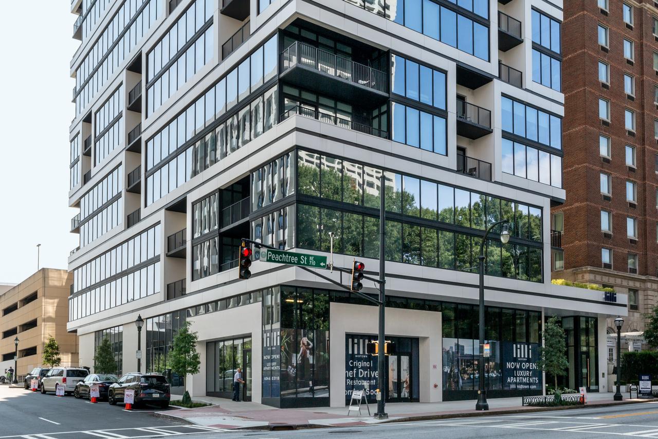 Alfred At Lilli Midtown *