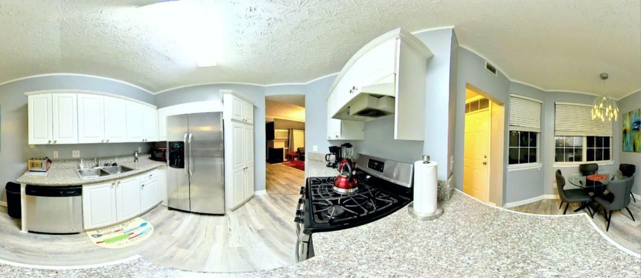 Proximity Castle Atl-south Modern Upscale Townhome *