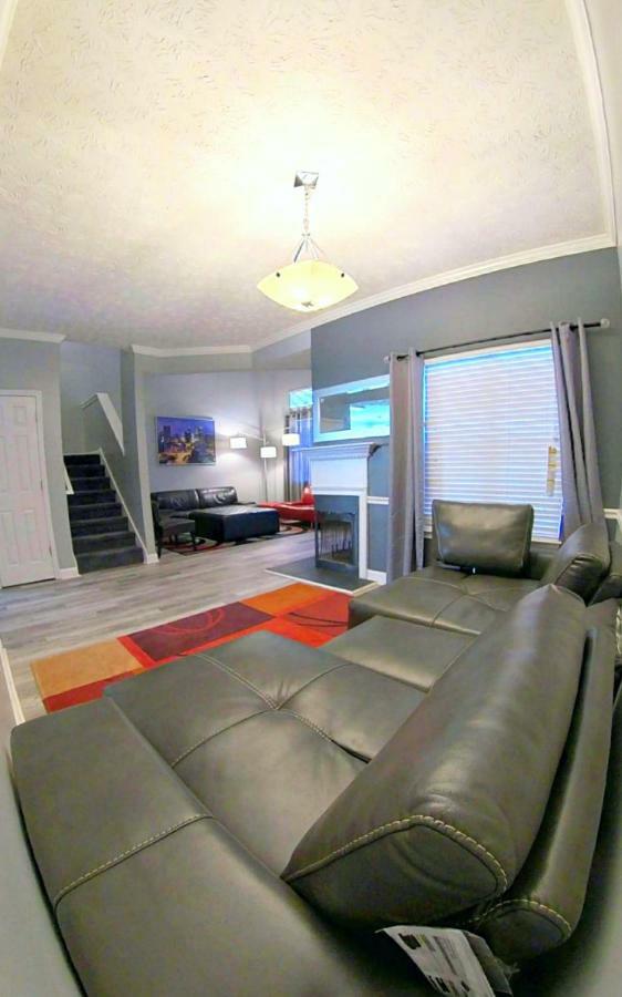 Proximity Castle Atl-south Modern Upscale Townhome