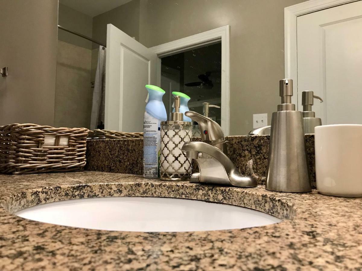 300 Piedmont Ave Apartment *