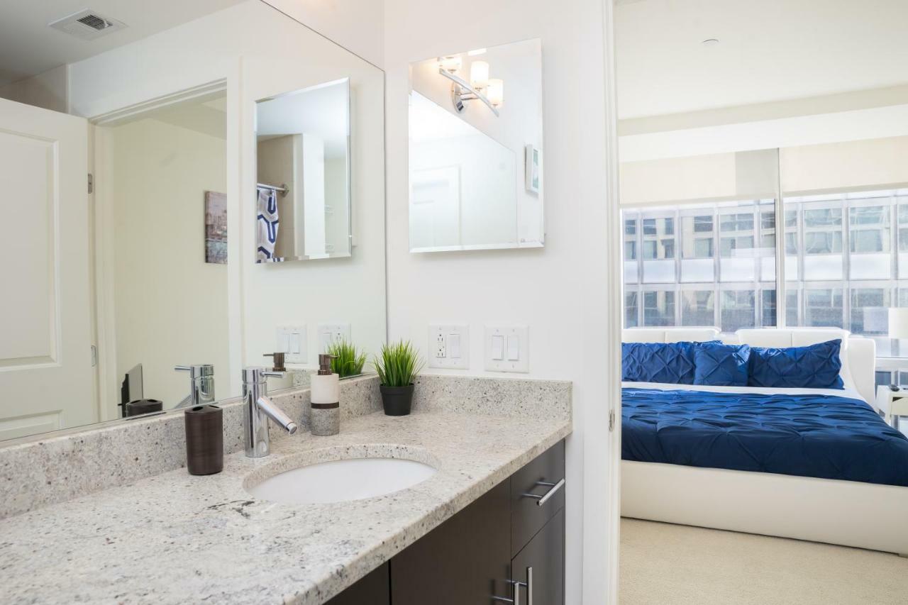Furnished - Great Location In The Heart Of The Apartment *