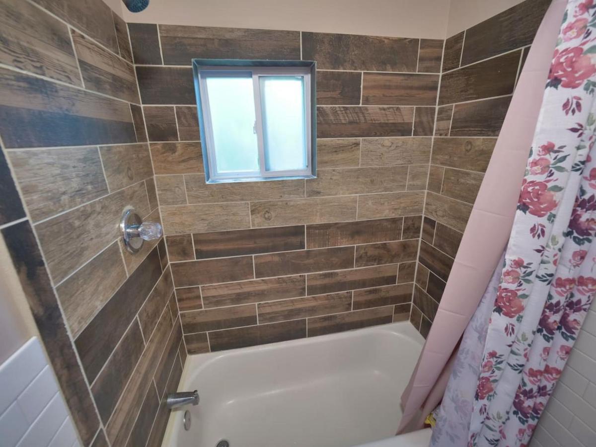 10 Minutes From Mercedes Benz Stadium Holiday home *