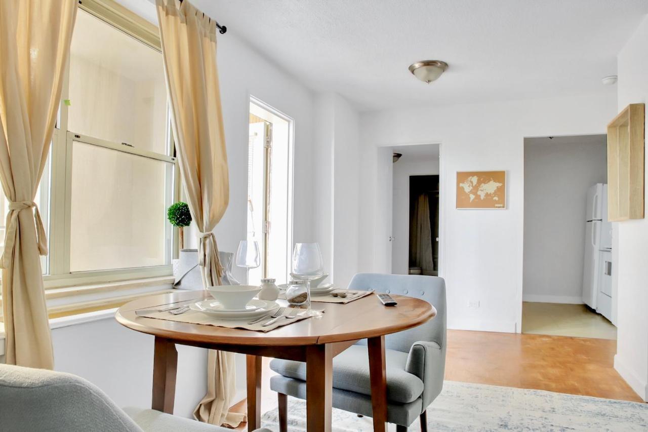 Apartment Downtown Studio W/amazing Location*self Check-in**