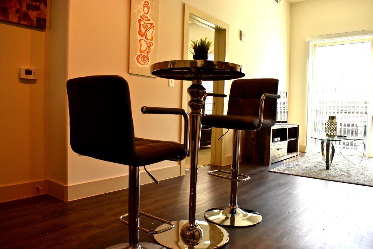 Luxurious And Cozy In Heart Of Buckhead Apartment *