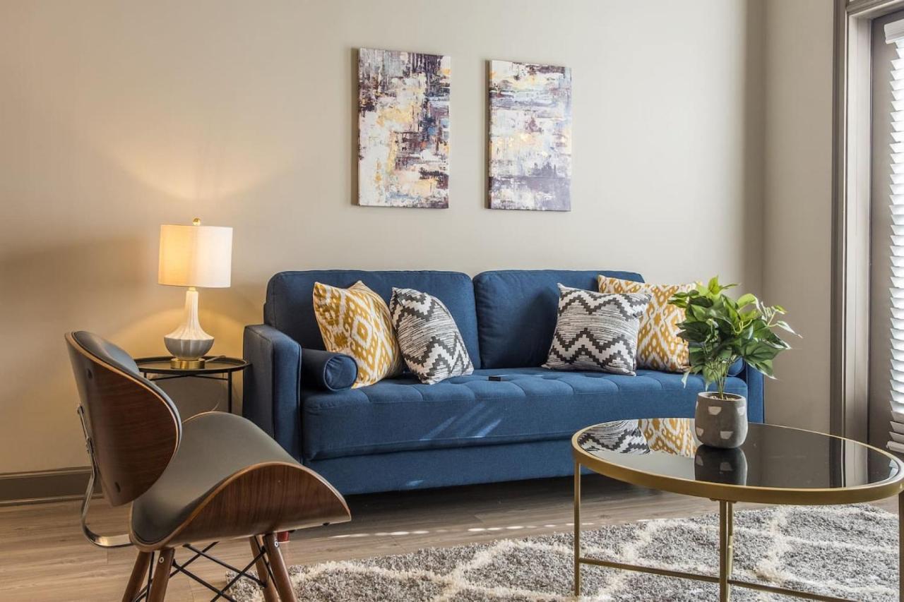 Apartment Frontdesk Radius West Midtown Apts Atlanta