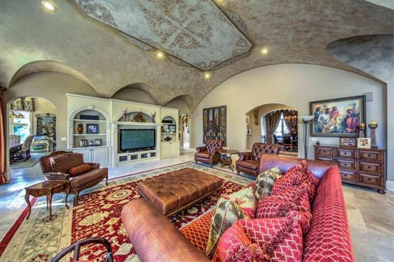 Mansion For Events/film/tv/holiday Party/weddings Atlanta