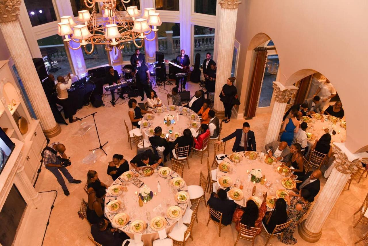 Holiday home Mansion For Events/film/tv/holiday Party/weddings Atlanta