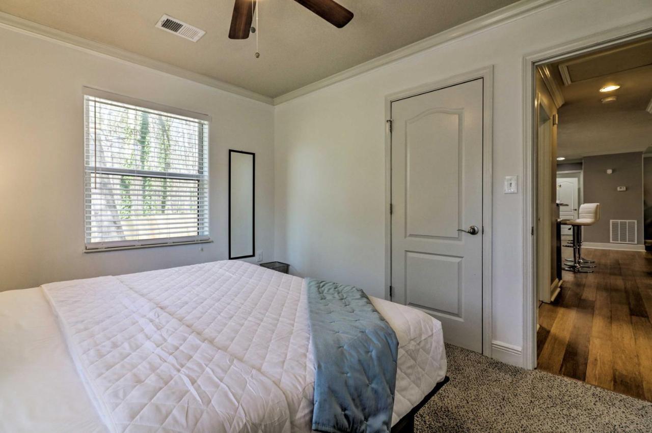 Comfortable Ranch - 5 Mi To Downtown Atlanta! Holiday home Atlanta