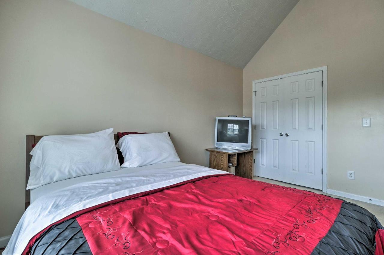 Holiday home Suburban Vacation - 20 Mi To Downtown Atlanta