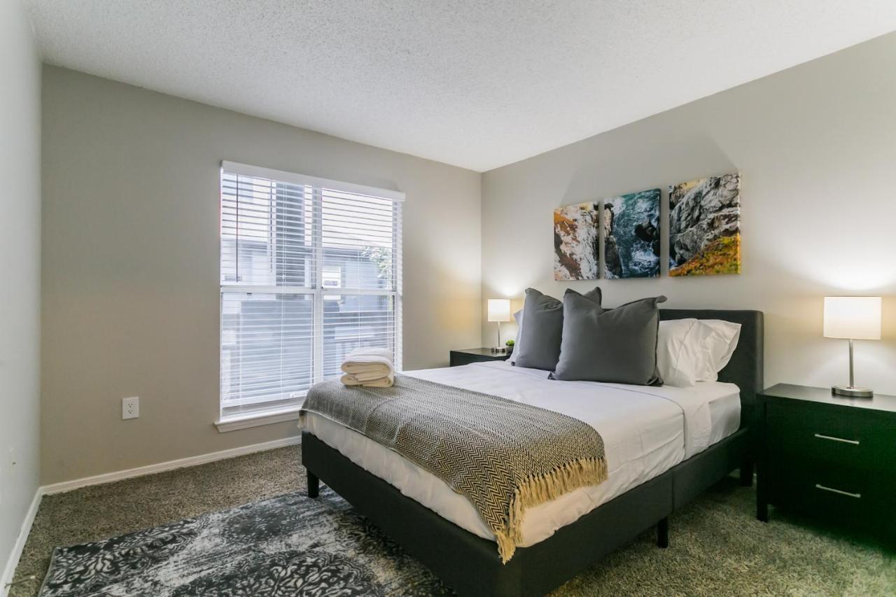 Apartment Luxury 3-bedroom Flat + Pool + Gym Atlanta
