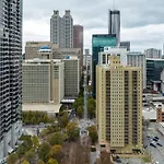 P8G Remodel 2Br/2Ba Downtown Atl-Parking & Balcony