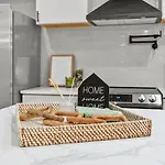 Luxury Living Minutes From Downtown 4 Bedroom Gem