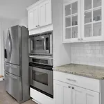 Chamblee Retreat 3Br Home W Spacious Porch