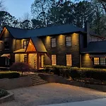 The Black House At Victoria Mill Buckhead