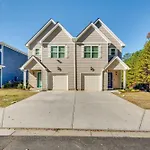 Atlanta Home With Patio, 8 Mi To Downtown And Aquarium