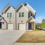 Atlanta Home With Patio, 8 Mi To Downtown And Aquarium