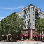 Stay Alfred On Peachtree Street