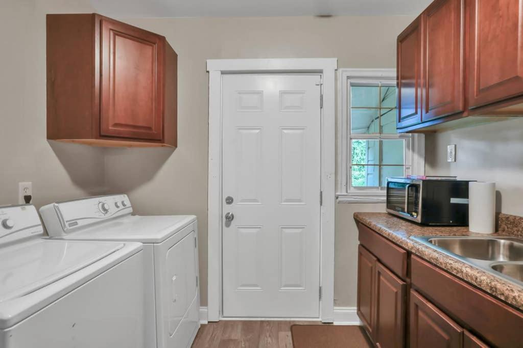 Holiday home Remodeled Bathrooms Stylish Luxe Bungalow Atlanta