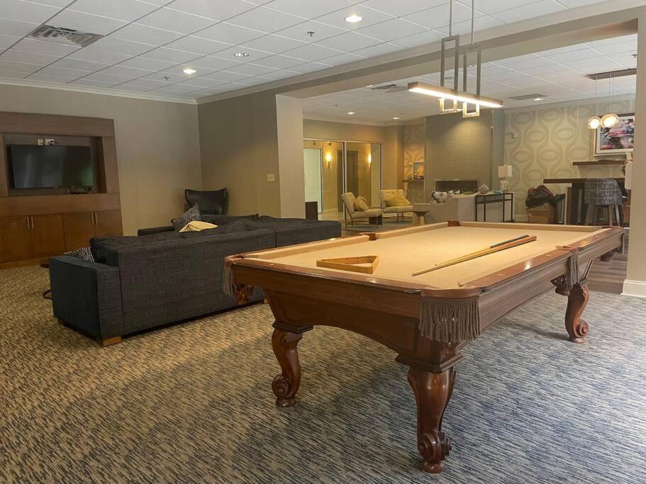 Apartment Modern 2 Bedroom 2 Bathroom Unit In Atlanta