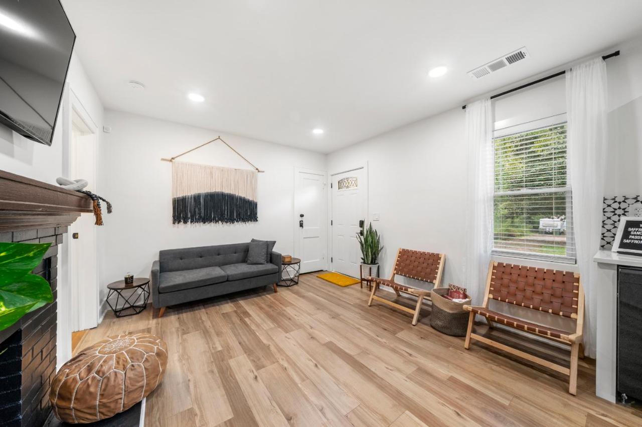 Saffron Door Sanctuary, Near Downtown Atlanta! *