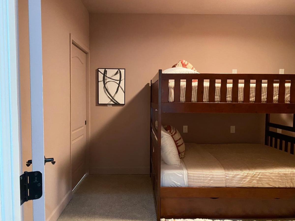 Chateau Willine Mansion Sleeps 10 *