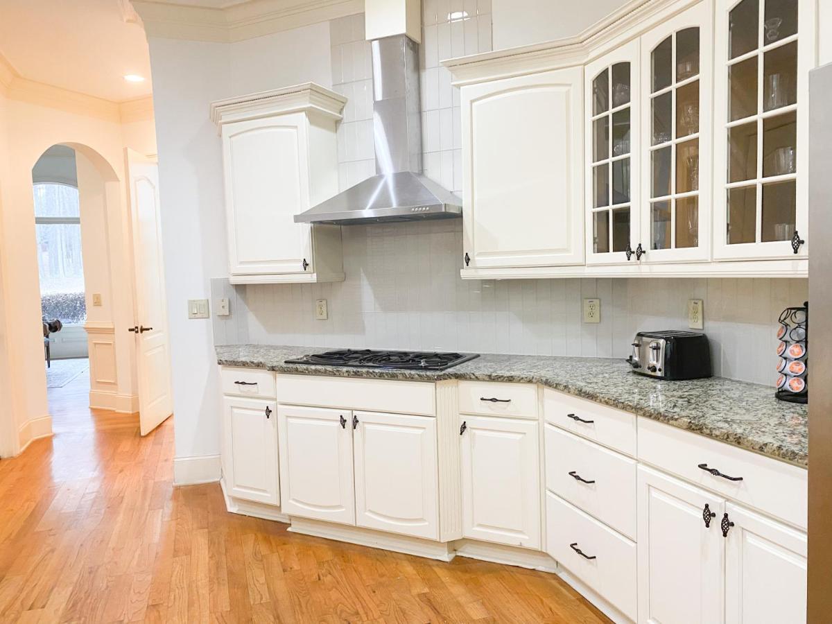 Chateau Willine Mansion Sleeps 10 *