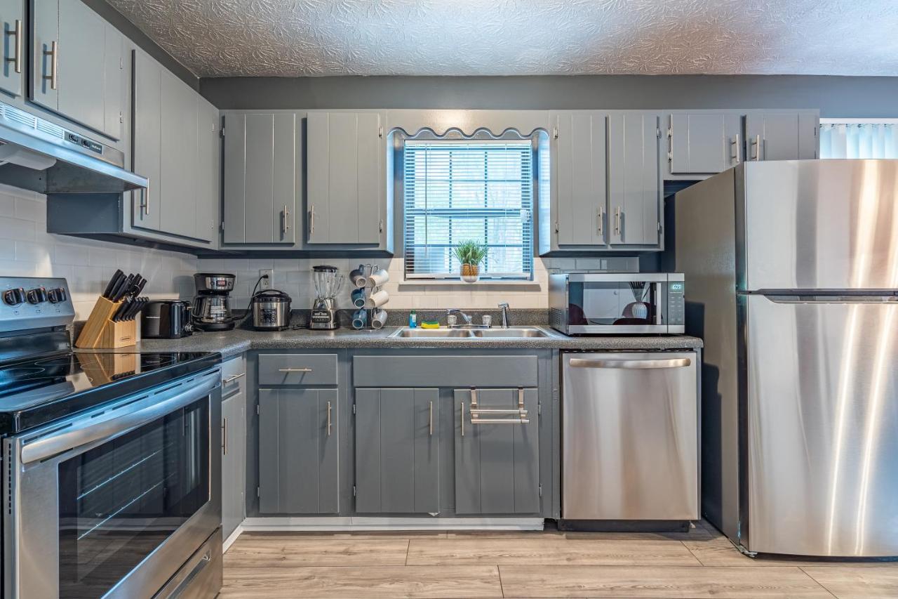 Amazing And Beautiful In By Deity Apartment *