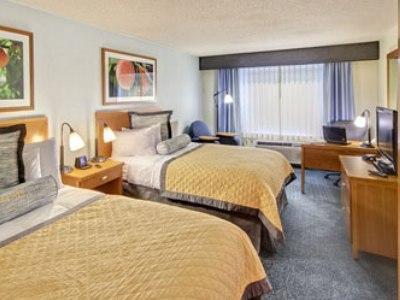 Wyndham Garden Downtown Hotel