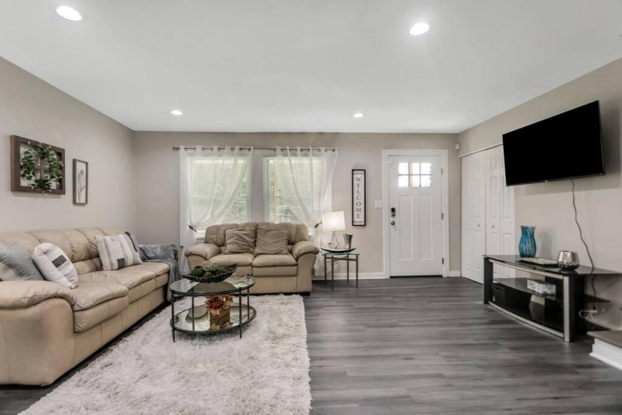 Cozy Cumberland Atl W Hot Tub Holiday home