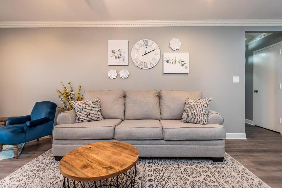 Downtown! View Location Onsite Parking Lm1207 * Atlanta