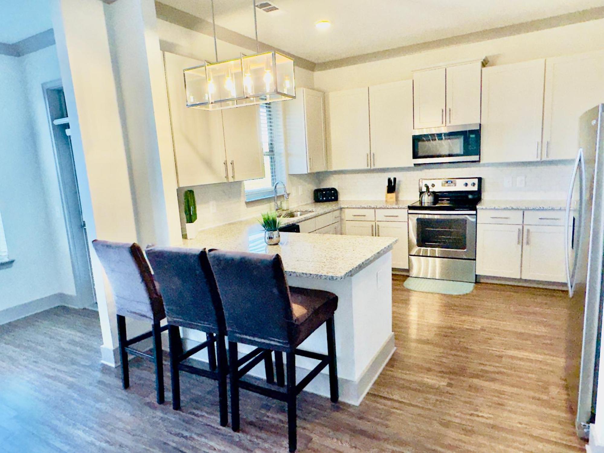 Apartment Buckhead Quarters- Spacious With Private Balcony *
