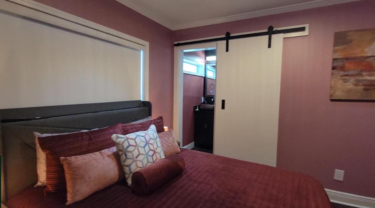 Home Stay * Atlanta