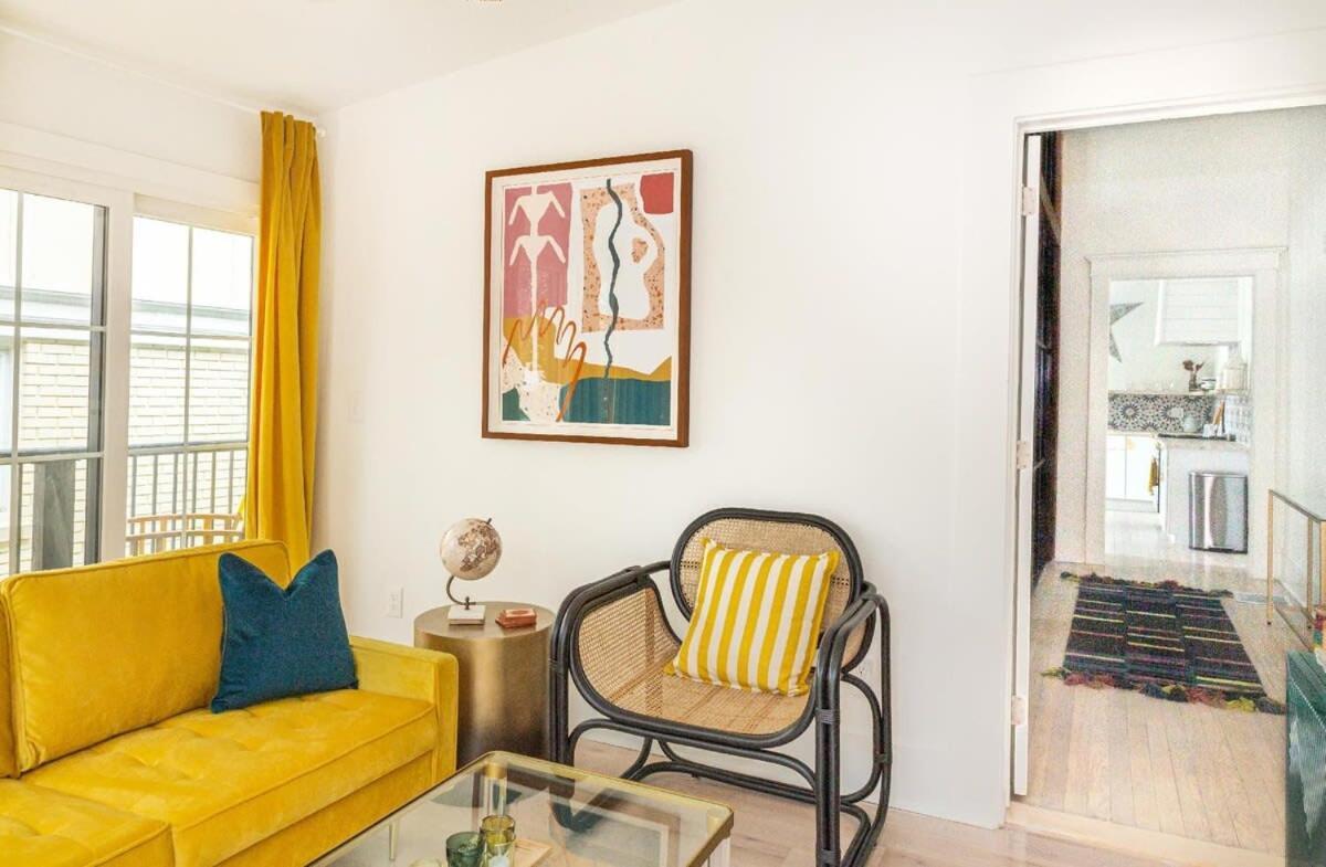 Chiquita Banana Apartment *