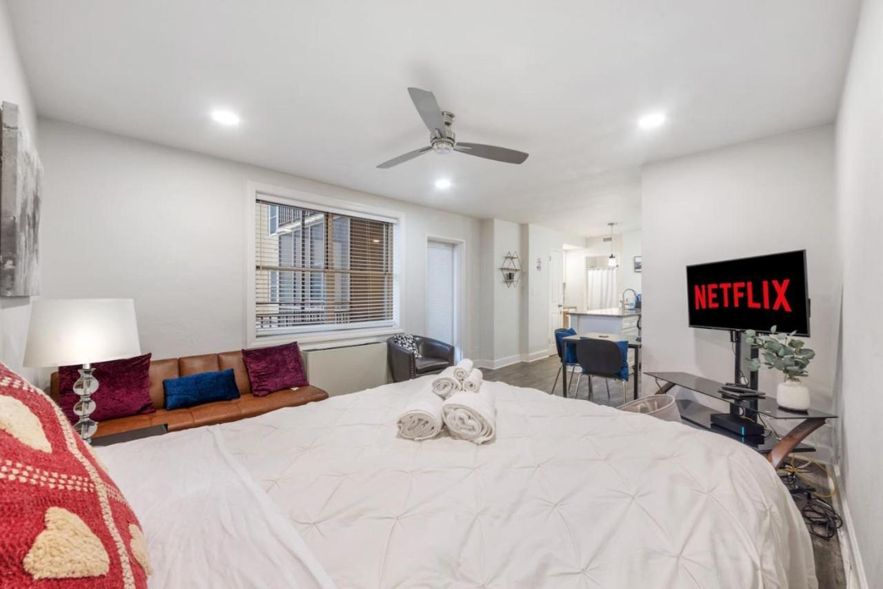 Downtown - Panoramic Views - Walk-friendly *