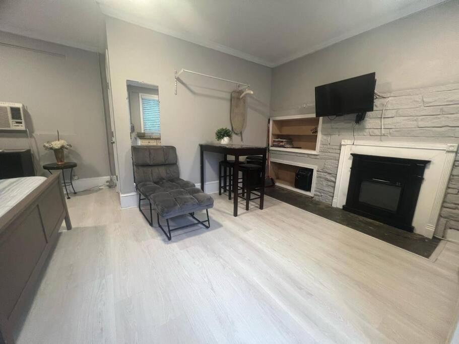Chic Atl - 5 Mins Walk Emory Cdc Holiday home Atlanta