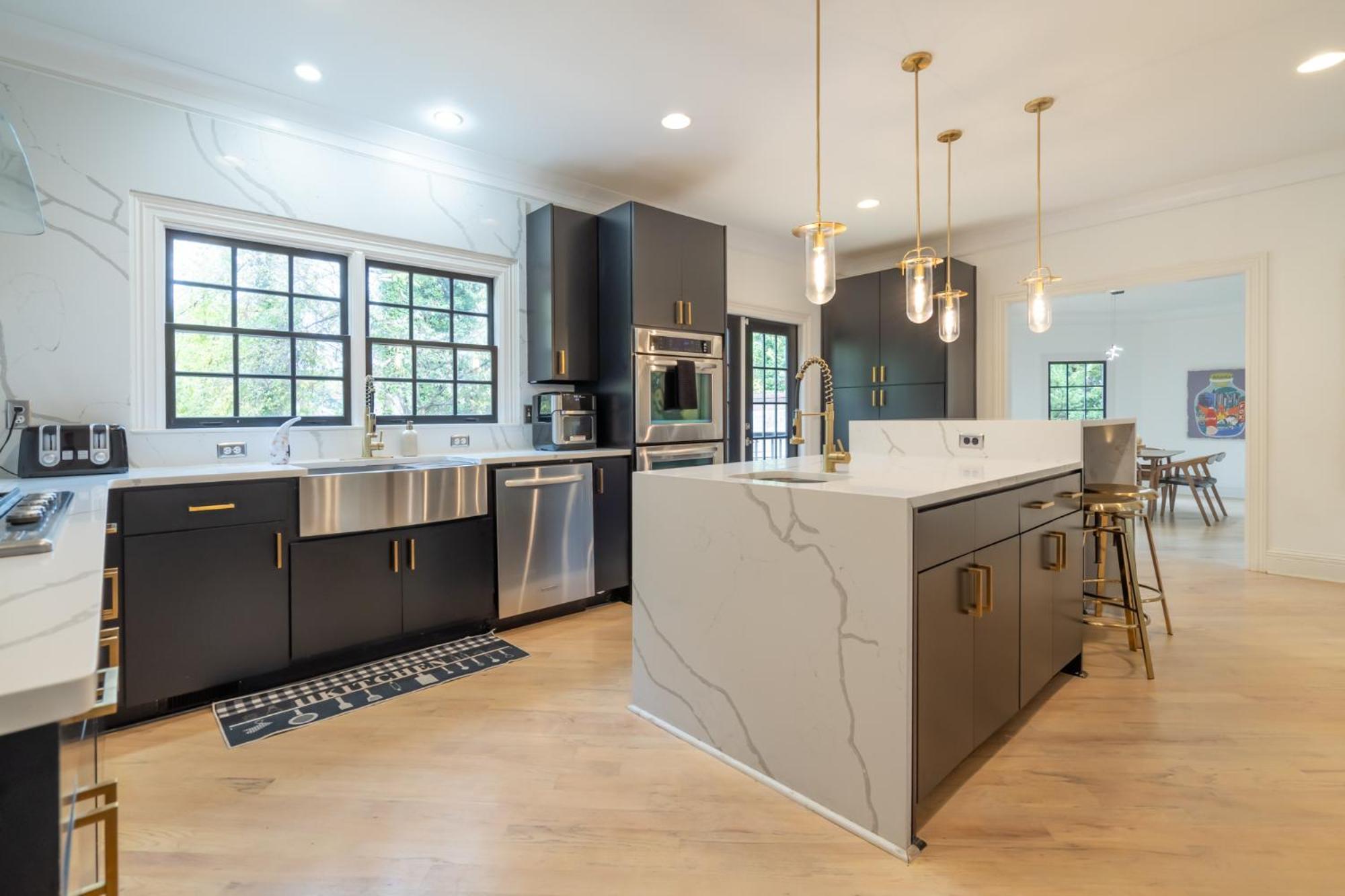 The Black House At Victoria Mill Buckhead Atlanta