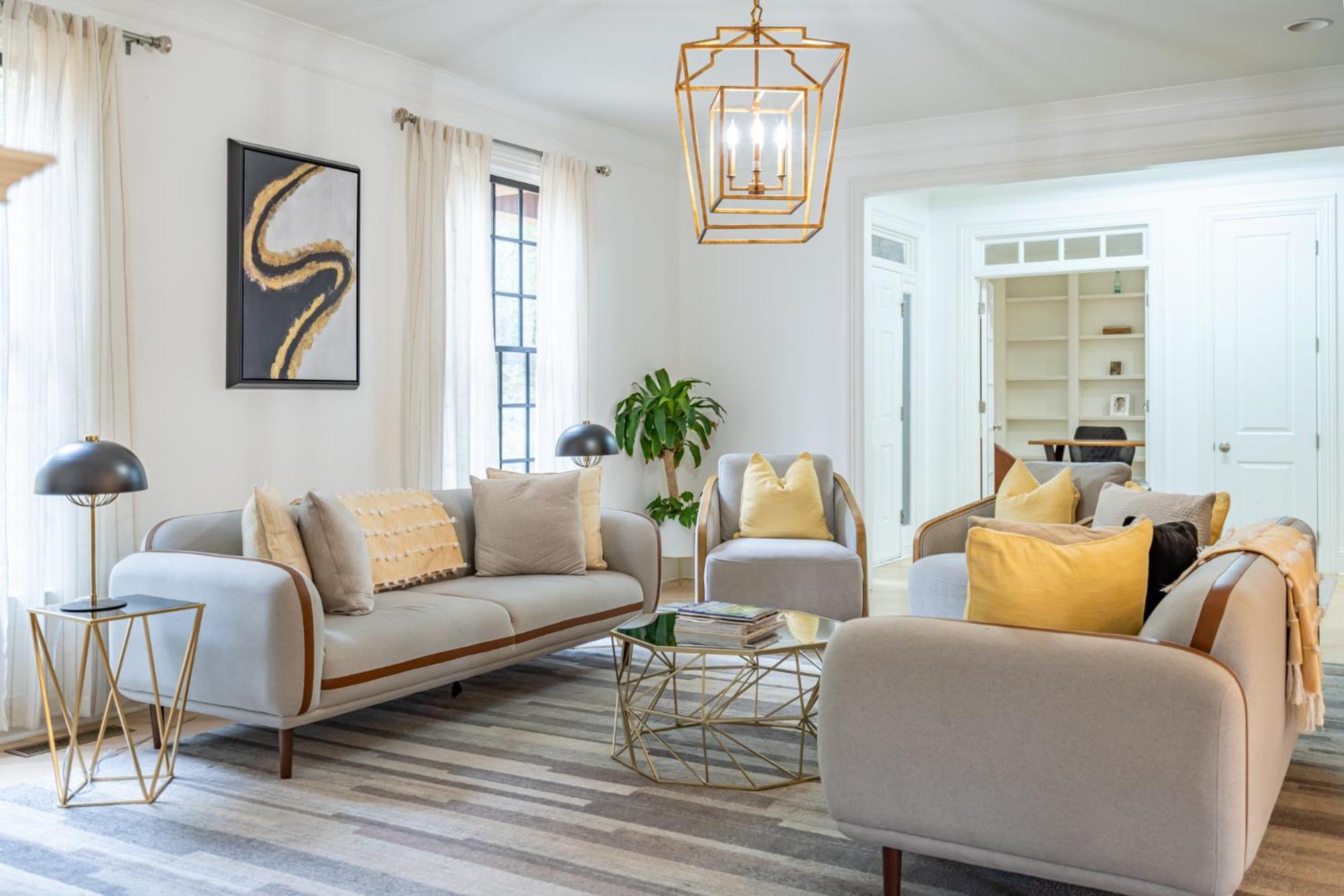 The Black House At Victoria Mill Buckhead Villa