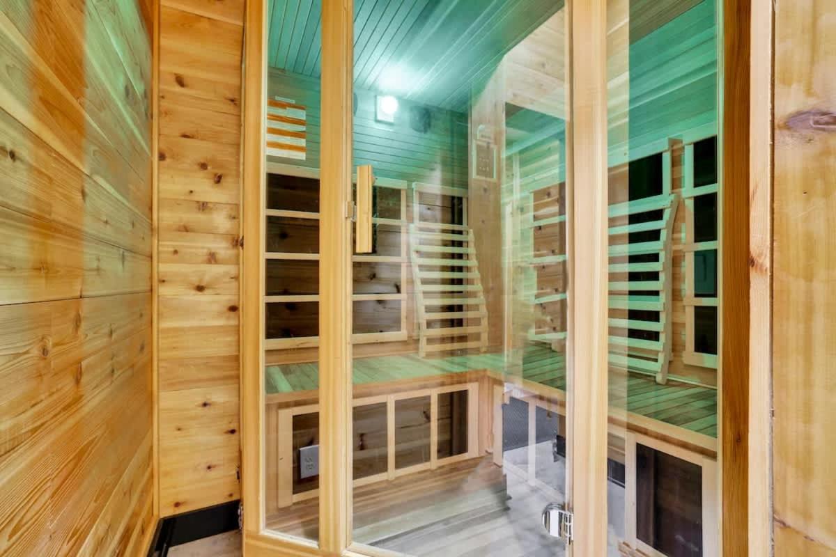 Kenstone 7 500 Sqft - Sauna Bar Pool Puttputt *