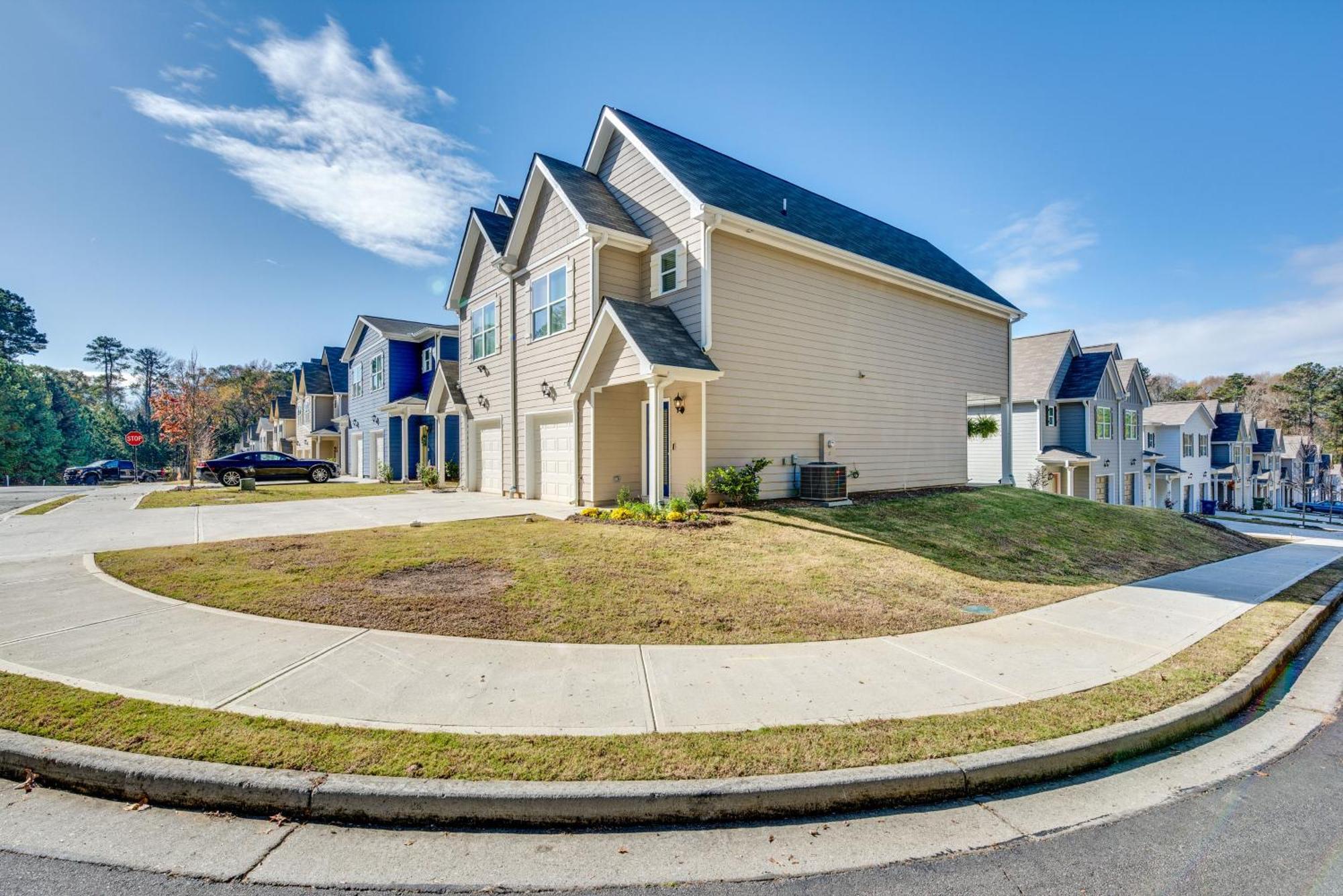 Holiday home With Patio, 8 Mi To Downtown And Aquarium *